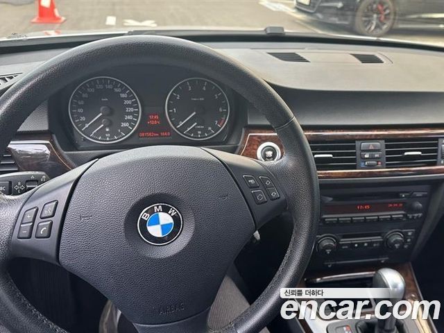 BMW 3-Series 2006 — photo 16