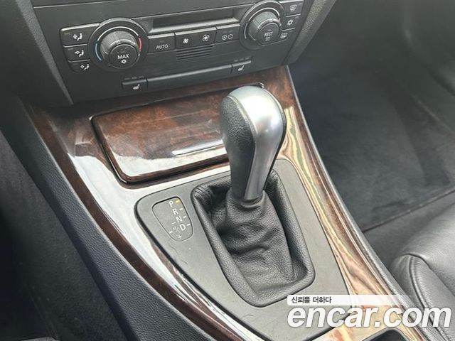 BMW 3-Series 2006 — photo 18