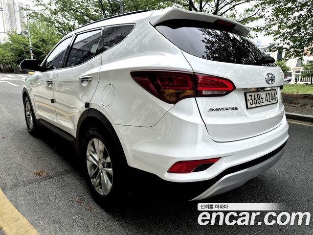 Hyundai Santafe 2016 — photo 6