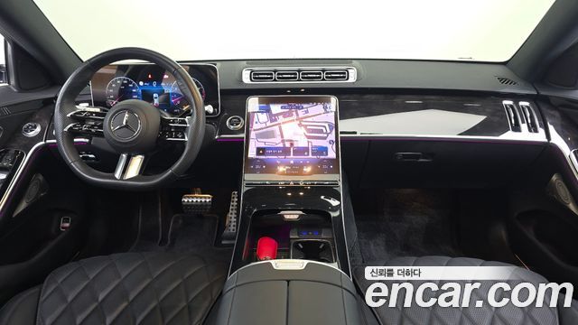Mercedes-Benz S-Class 2024 — photo 10
