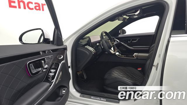 Mercedes-Benz S-Class 2024 — photo 13