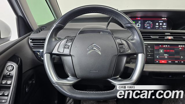 Citroen-DS C4 Picasso 2018 — фото 18
