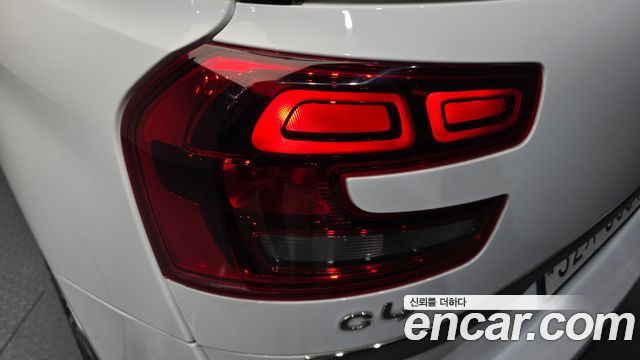 Citroen-DS C4 Picasso 2018 — фото 9