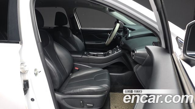 Hyundai Santafe 2021 — photo 17