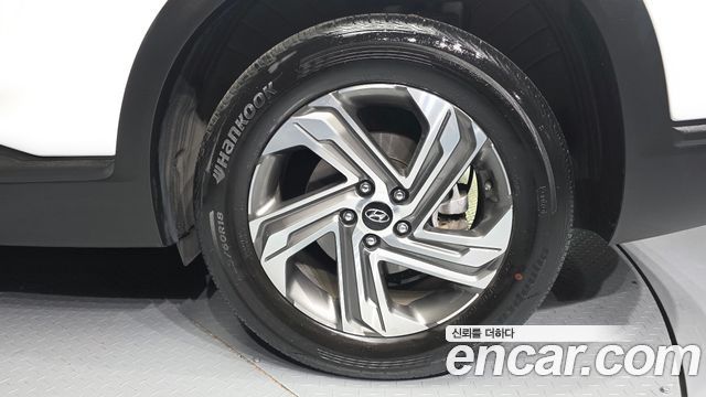Hyundai Santafe 2021 — photo 7
