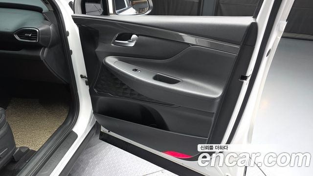 Hyundai Santafe 2021 — photo 14