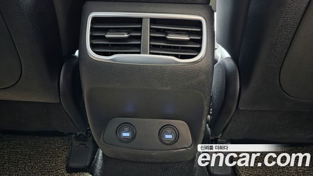 Hyundai Santafe 2021 — photo 30