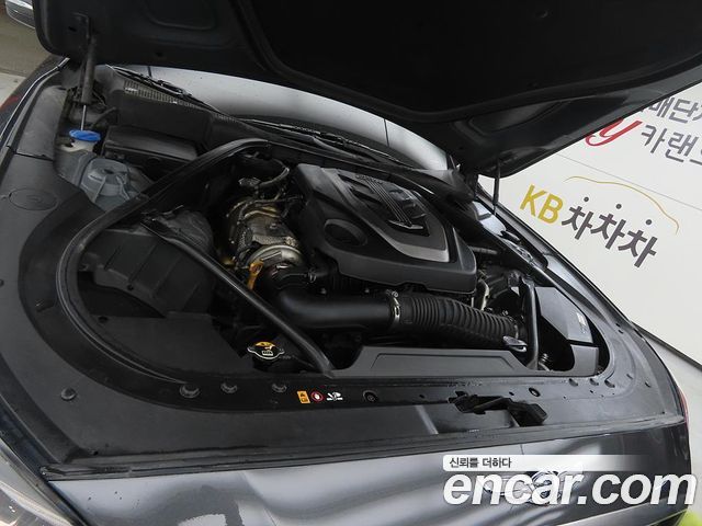 Genesis G80 2018 — photo 19