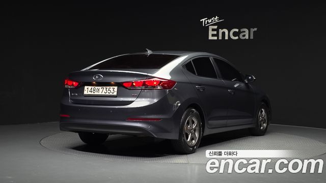 Hyundai AVANTE 2017 — photo 2