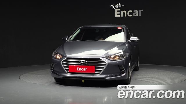 Hyundai AVANTE 2017 — photo 3