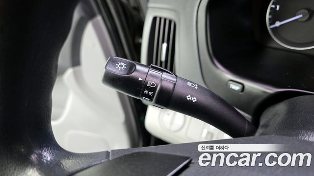 Hyundai Starex 2018 — photo 23