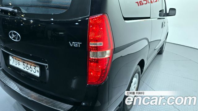 Hyundai Starex 2018 — photo 9