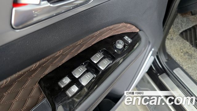 KG Mobility Rexton 2022 — photo 27