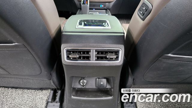 KG Mobility Rexton 2022 — photo 30