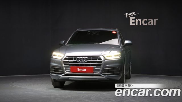 Audi Q5 2020 — photo 3