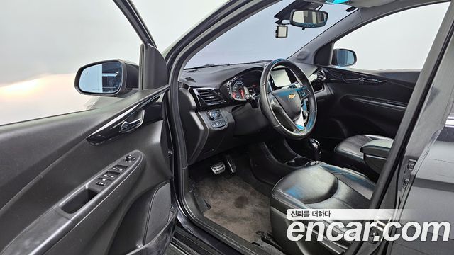 Chevrolet Korea Spark 2016 — photo 13