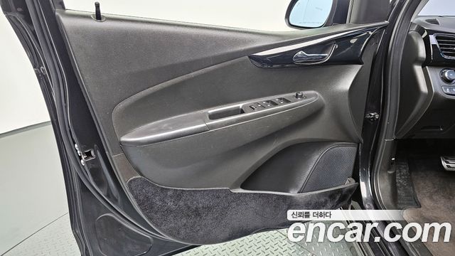 Chevrolet Korea Spark 2016 — photo 14