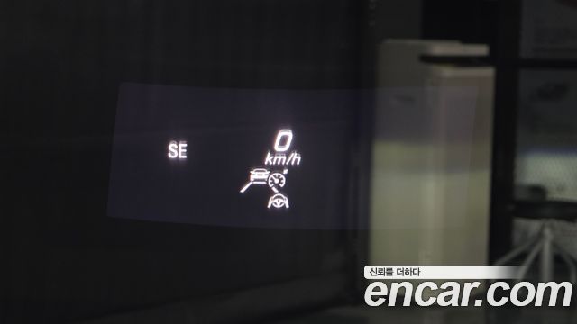 Mercedes-Benz E-Class 2021 — photo 30