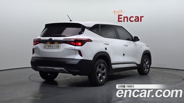 Kia Seltos 2022 — photo 2