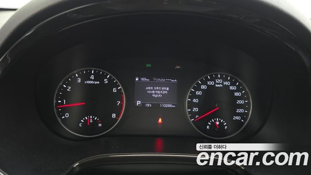 Kia Seltos 2022 — photo 11