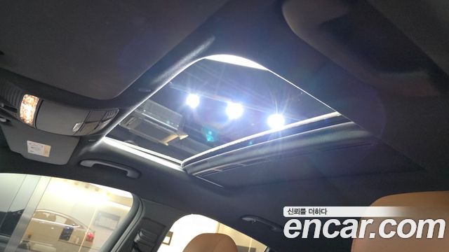 Mercedes-Benz GLC-Class 2022 — photo 25