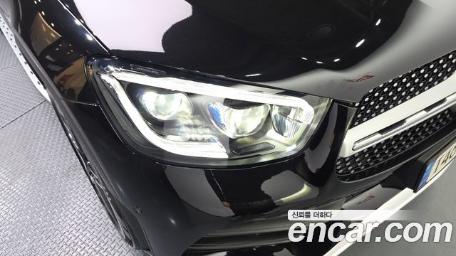Mercedes-Benz GLC-Class 2022 — photo 8