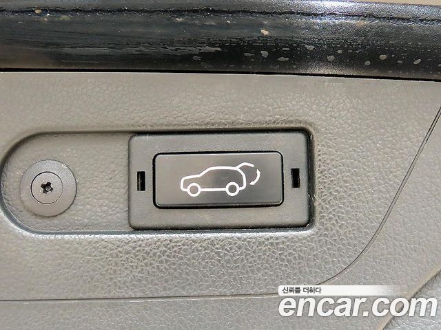 KG Mobility Rexton 2019 — photo 16