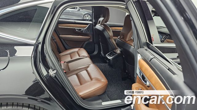 Volvo S90 2019 — photo 11