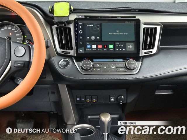 Toyota RAV4 2015 — photo 14