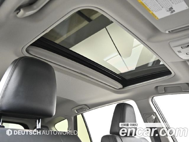 Toyota RAV4 2015 — photo 18