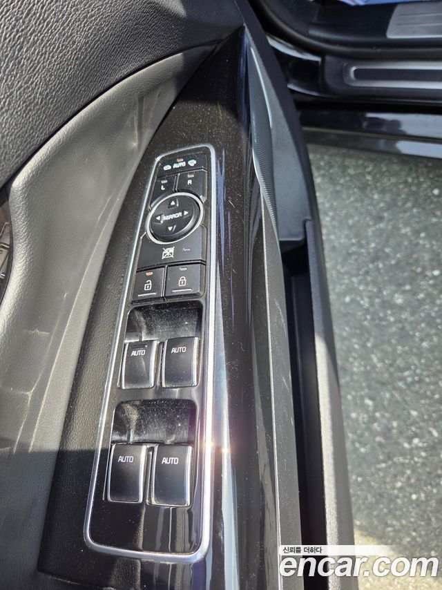 Kia K9 2015 — photo 12