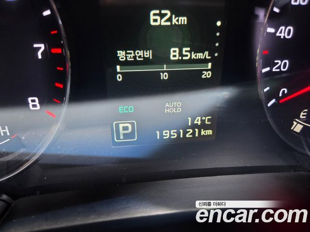 Kia K9 2015 — photo 15