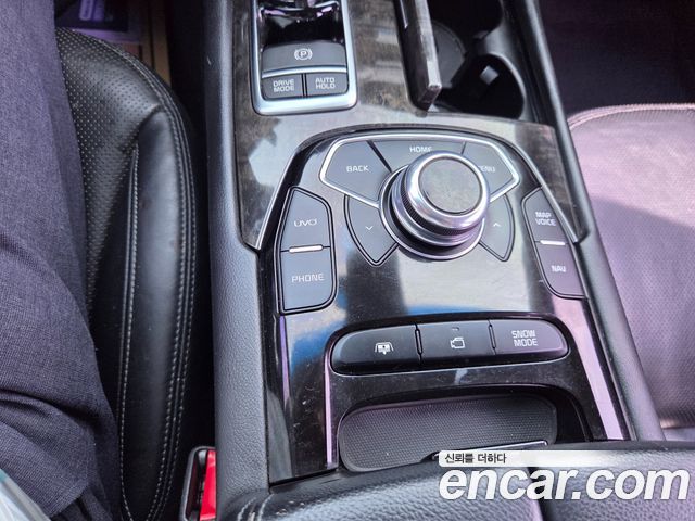 Kia K9 2015 — photo 16