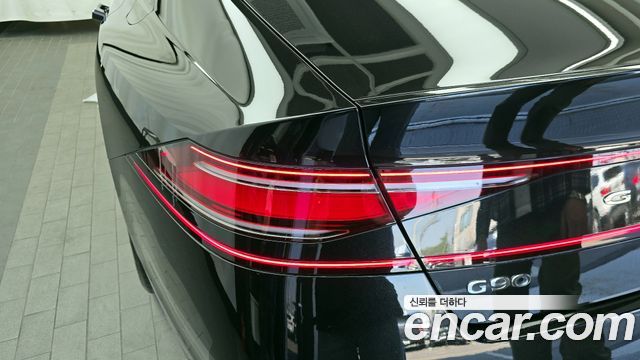 Genesis G90 2022 — photo 9