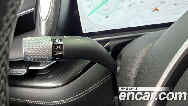 Genesis G90 2022 — photo 29