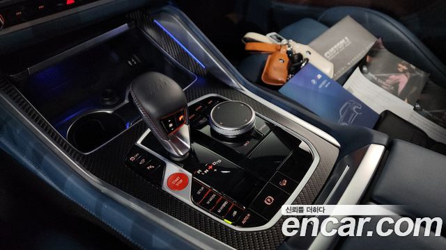BMW XM 2025 — photo 12