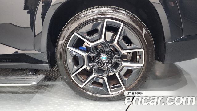BMW XM 2025 — photo 7