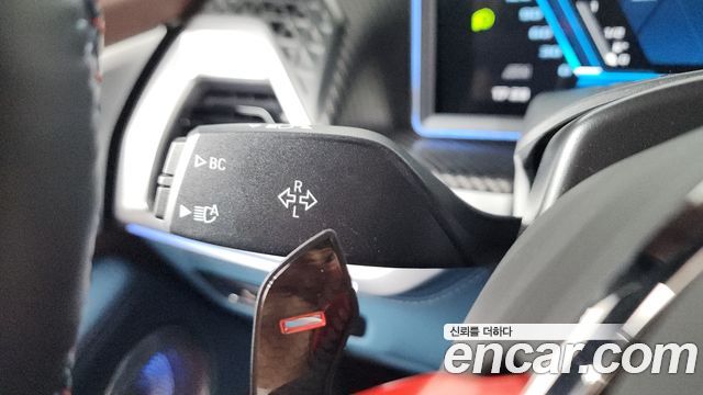 BMW XM 2025 — photo 40