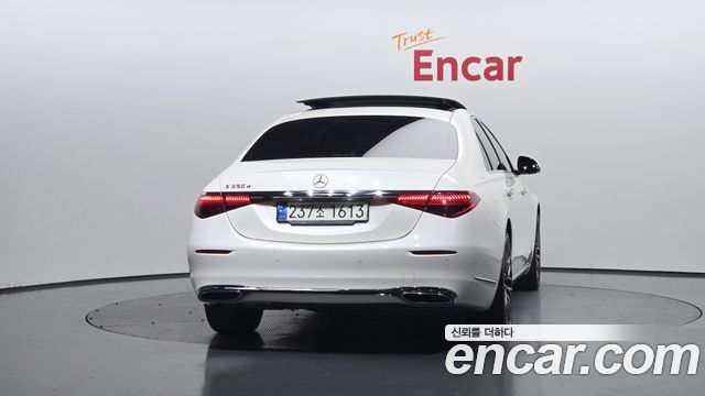 Mercedes-Benz S-Class 2021 — photo 4