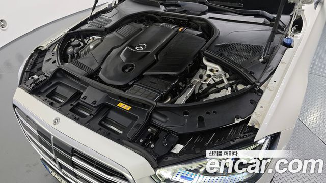 Mercedes-Benz S-Class 2021 — photo 6
