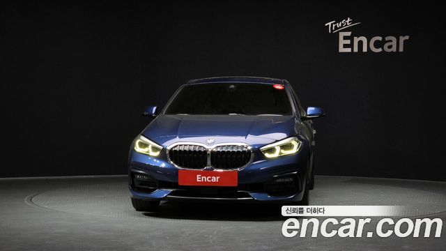 BMW 1-Series 2021 — photo 3