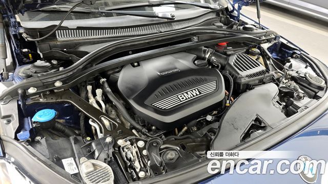 BMW 1-Series 2021 — photo 6