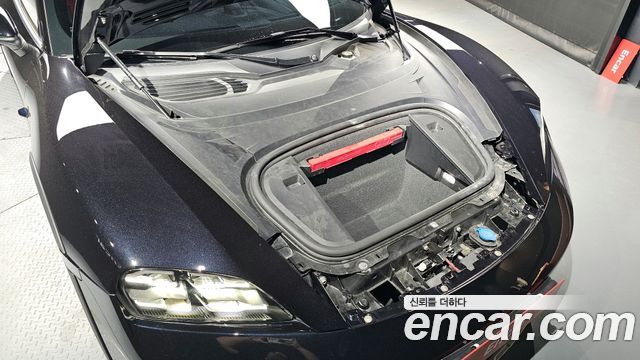 Porsche Taycan 2025 — photo 6