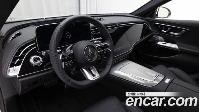 Mercedes-Benz E-Class 2026 — photo 13