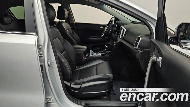 Kia Sportage 2021 — photo 16