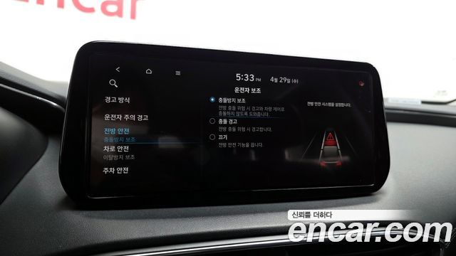 Hyundai Santafe 2021 — photo 18