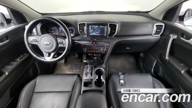 Kia Sportage 2017 — photo 10