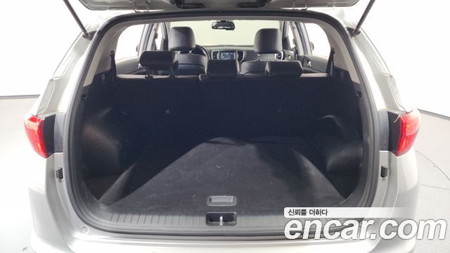 Kia Sportage 2017 — photo 25