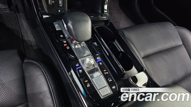 Kia K7 2021 — photo 9