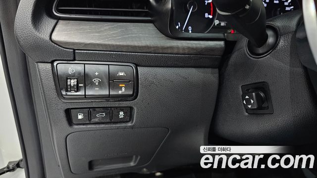 Kia K7 2021 — photo 17